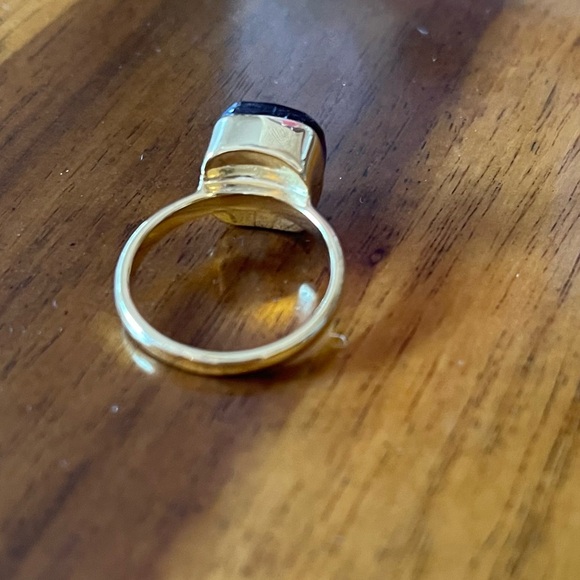 Golden Ring With Purple Stone - Size 7 - Picture 5 of 10